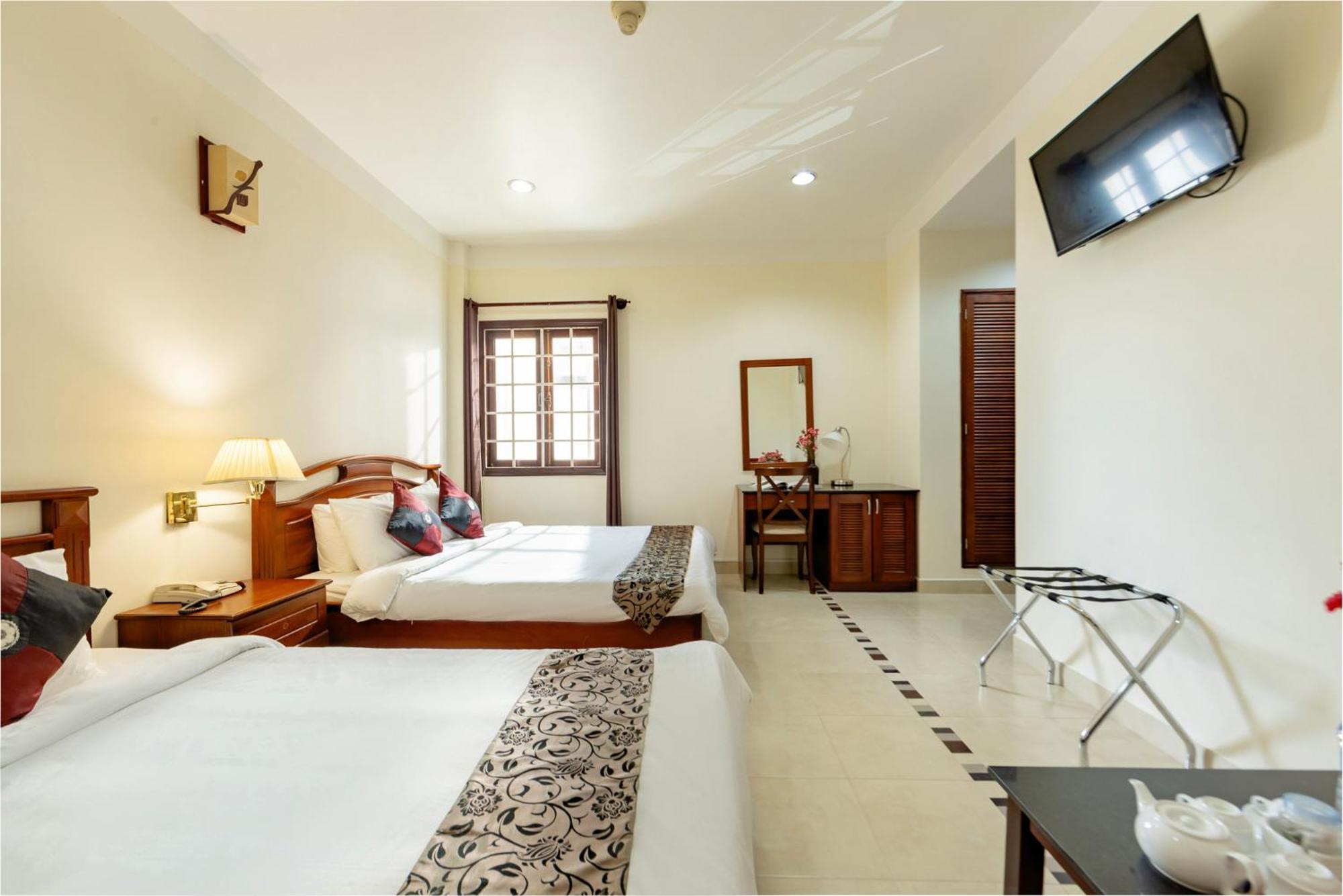 Hung Phong Hotel - Near Dalat Night Market Экстерьер фото