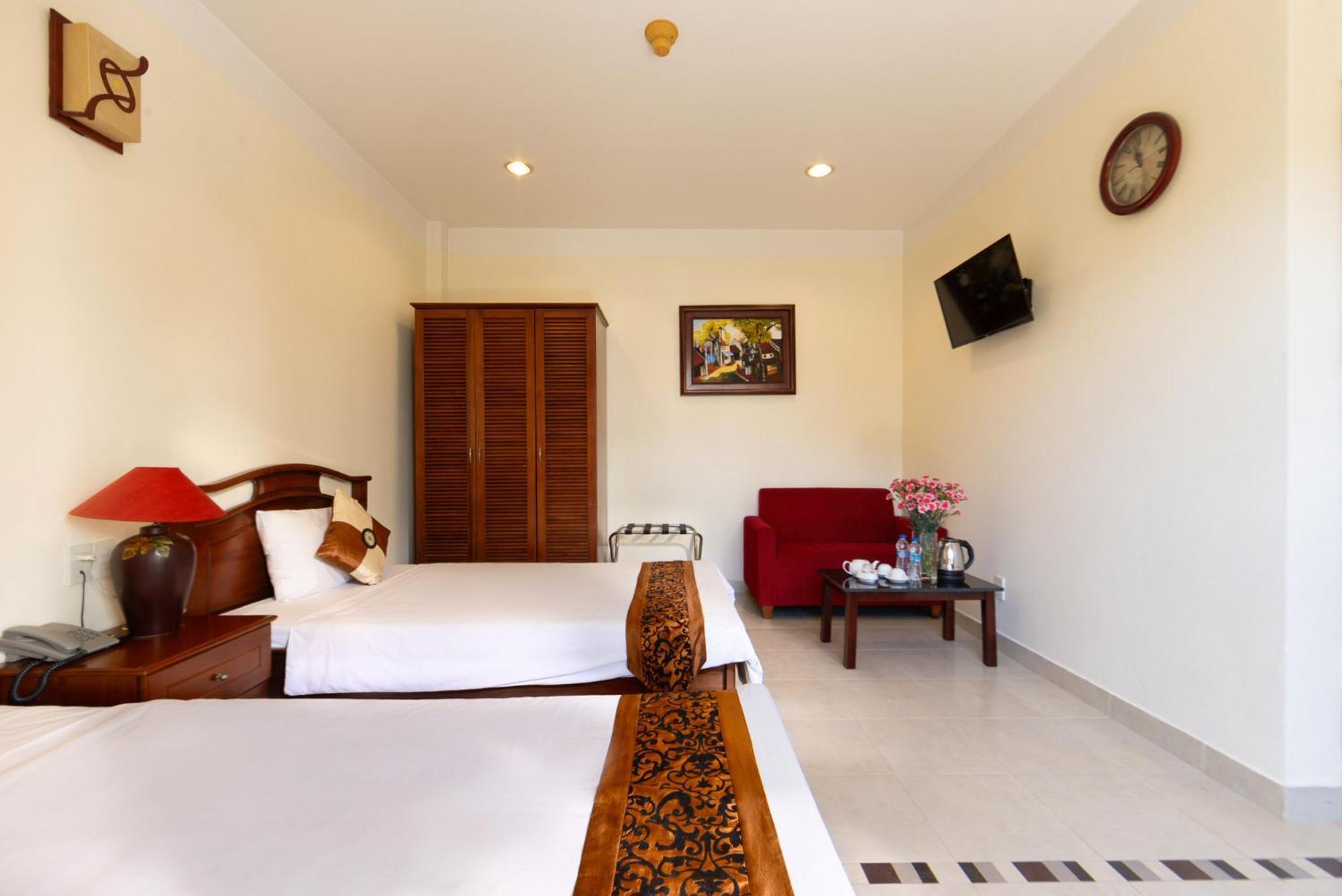 Hung Phong Hotel - Near Dalat Night Market Экстерьер фото