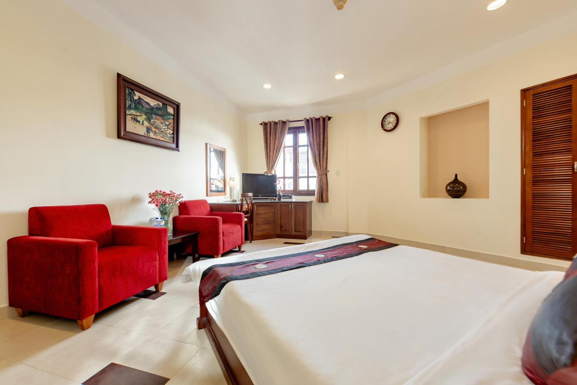 Hung Phong Hotel - Near Dalat Night Market Экстерьер фото