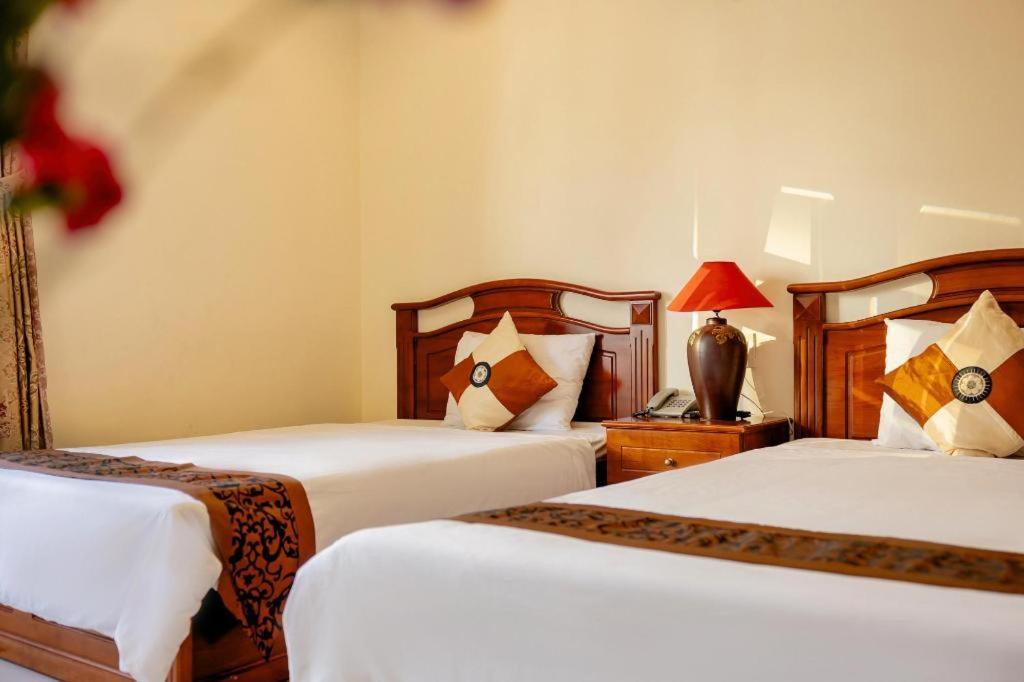 Hung Phong Hotel - Near Dalat Night Market Экстерьер фото