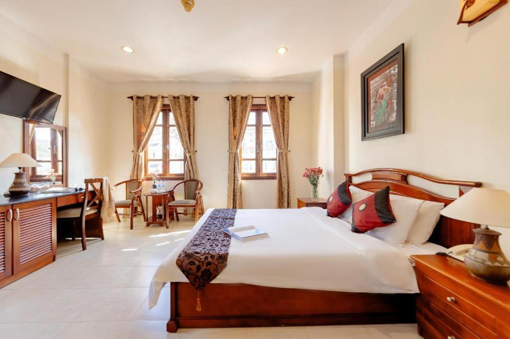 Hung Phong Hotel - Near Dalat Night Market Экстерьер фото
